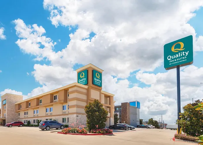 Quality Inn & Suites Plano East - Richardson